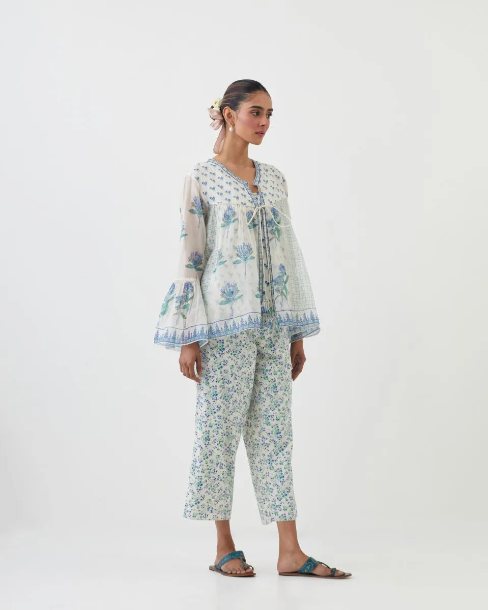 Amrita blue printed short top with pants