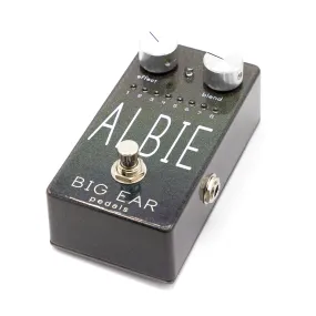 BIG EAR Pedals - ALBIE Ambient Modulator - Prismatic Universe