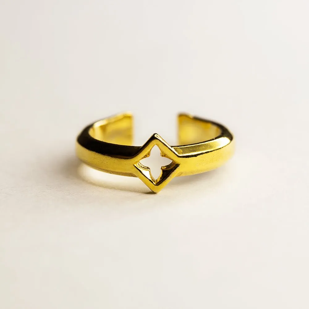 Clover ear cuff