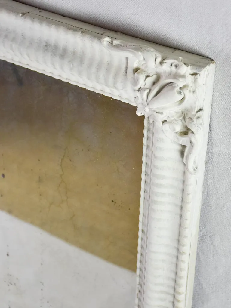 Early 19th Century French mirror with beige ribbed frame 28¼" x 36½"
