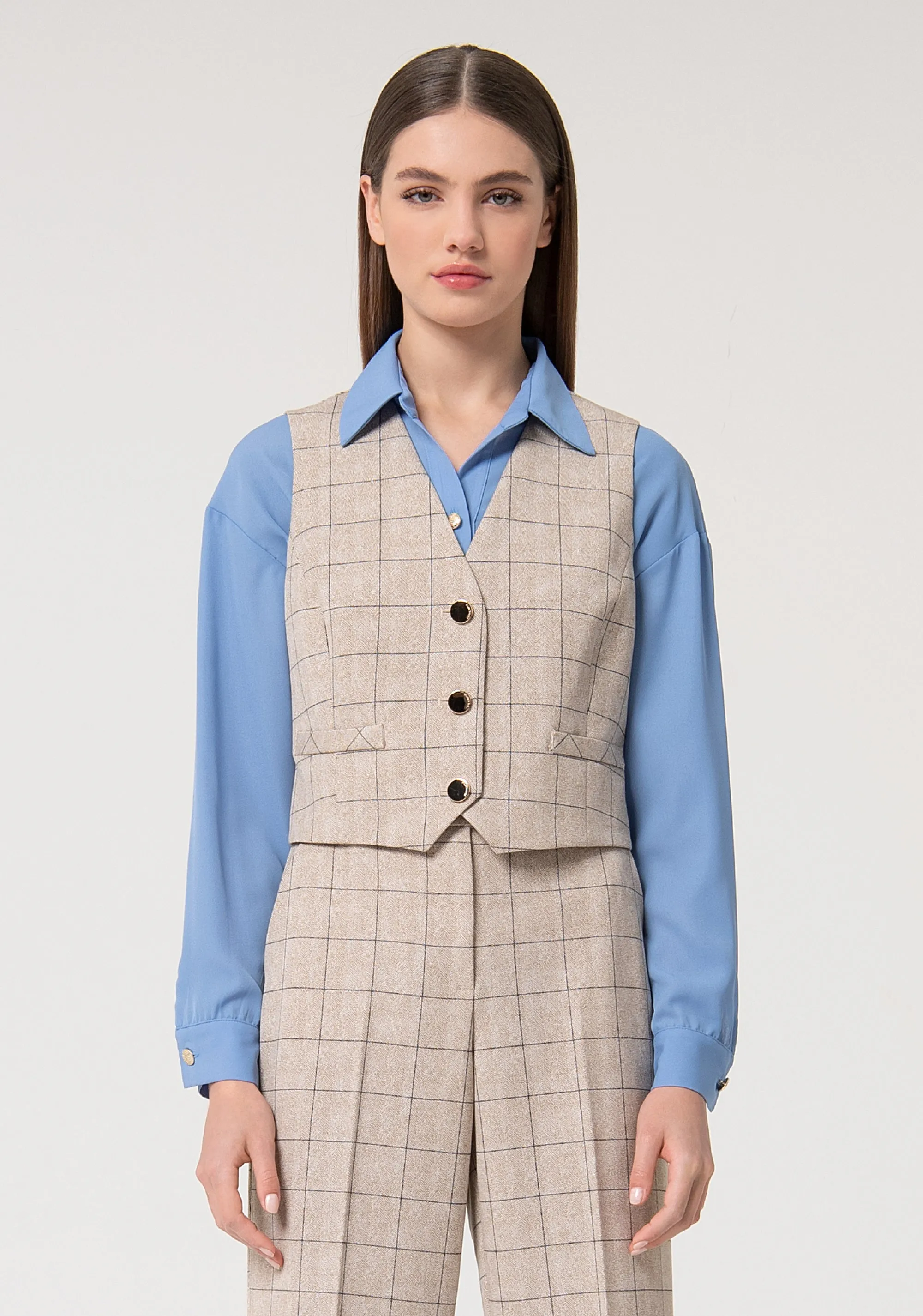 Gilet regular fit with square pattern