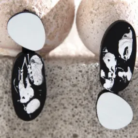 Iskin Sisters Earrings, Graffiti, Black/Silver