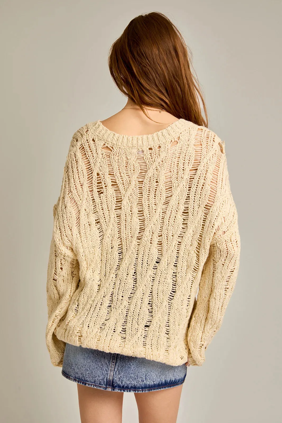 Long Sleeve Round Neckline Relax Crochet Sweater