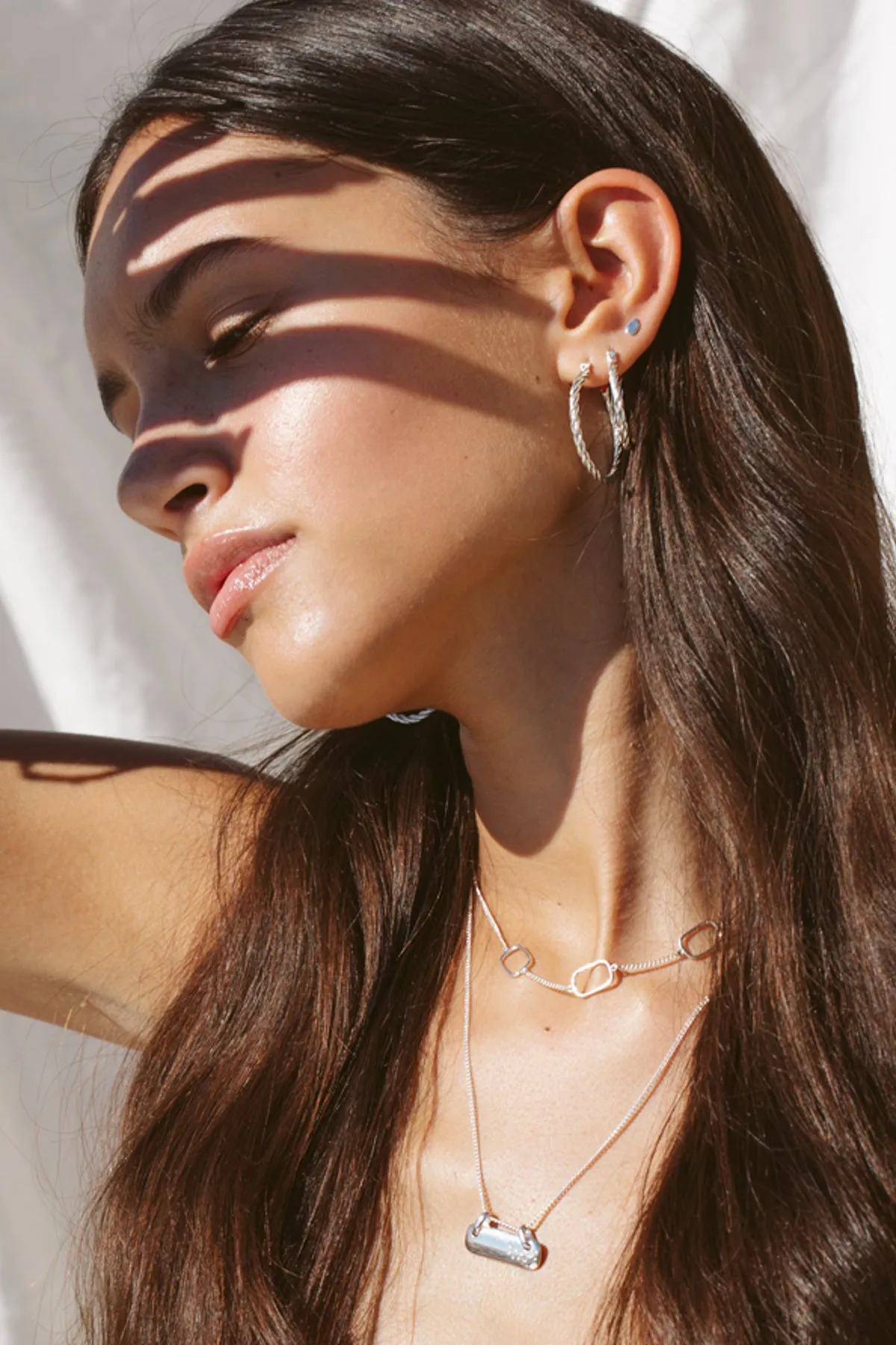 Medium twisted hoop earring silver 30mm