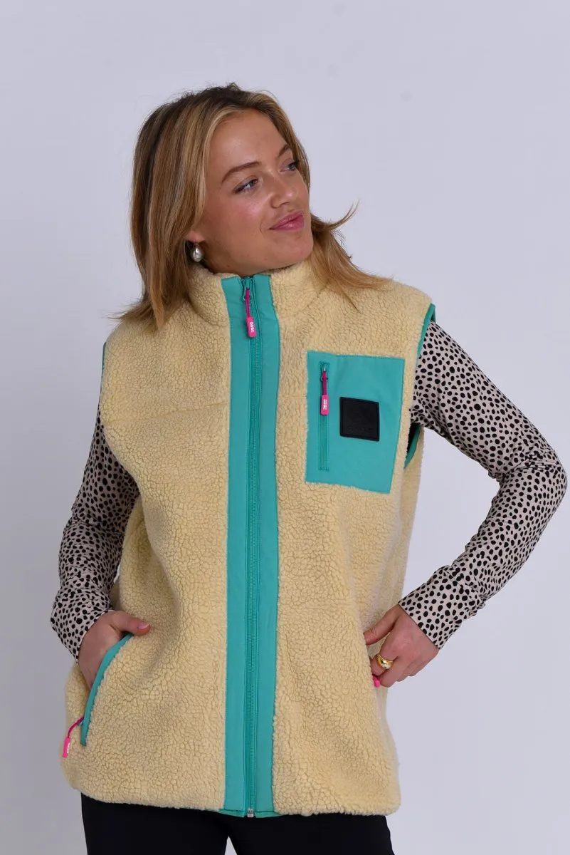 Method Sherpa Vest Sand - Women's
