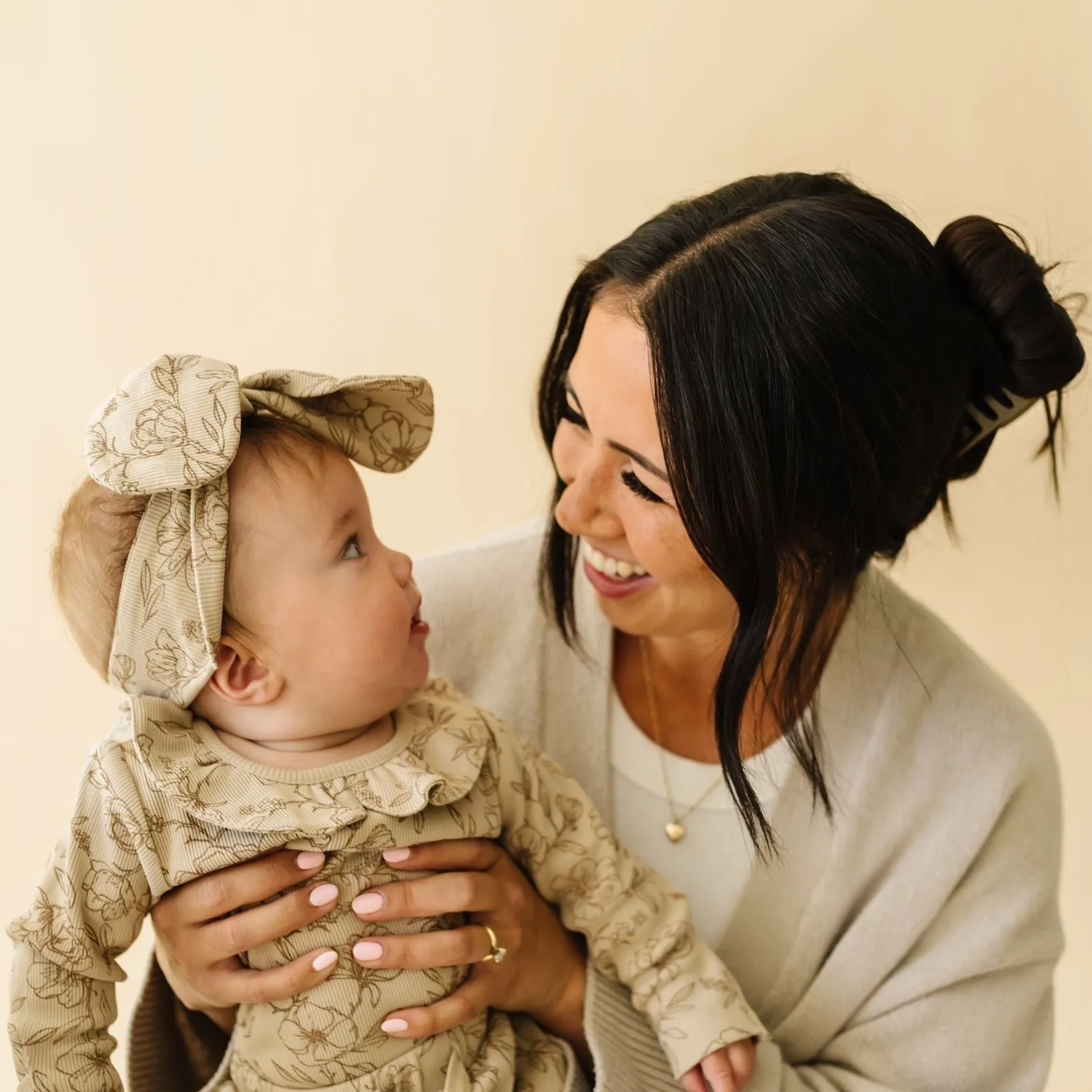 Organic Ruffle Onesie & Pants Set - Vintage Bloom