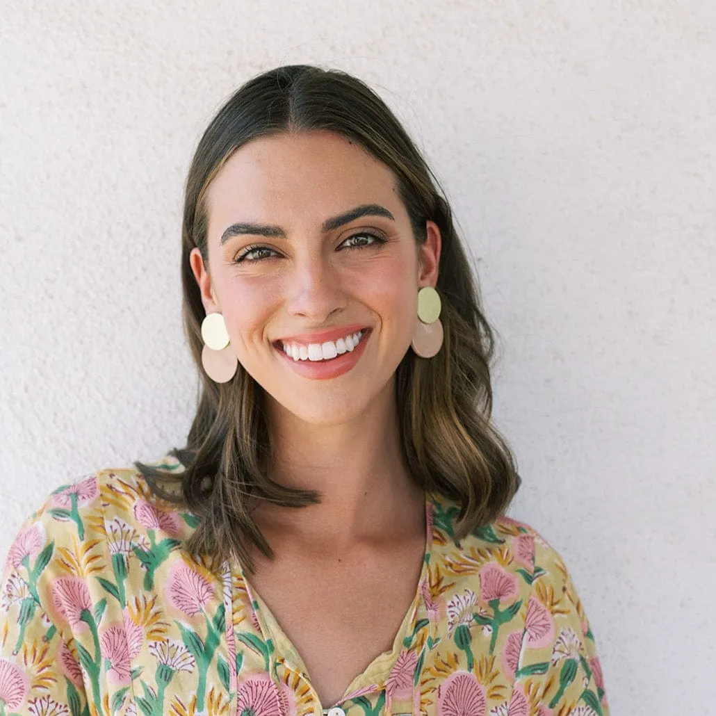 Sandy Metallic Circle Earrings