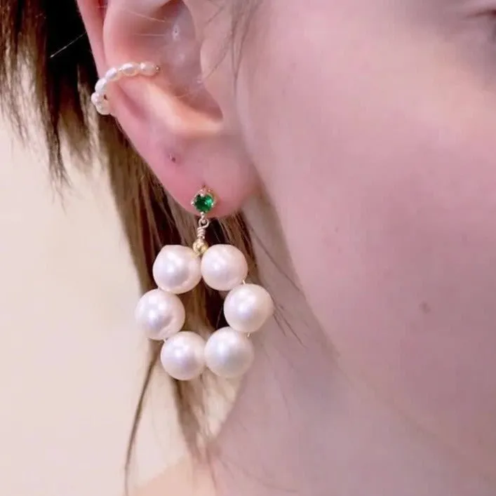 Sara Pearl Ear Cuff