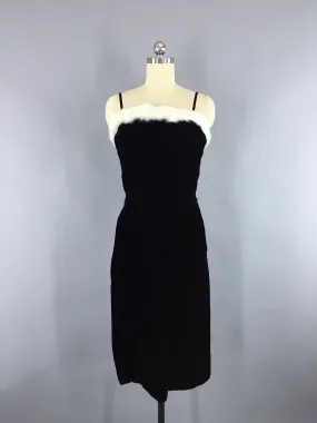 Vintage 1950s Dress / Black Velvet LBD