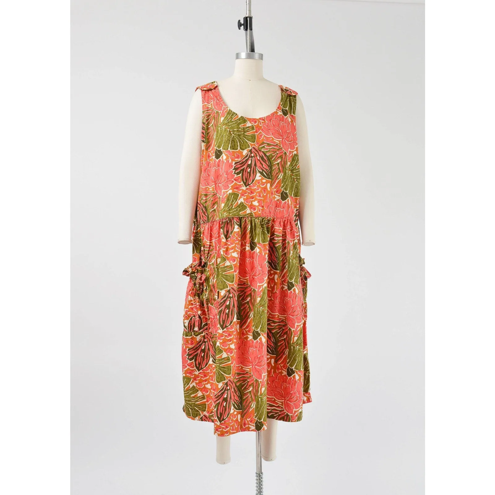 Vintage 90s Plus Size Tropical Leaf Print Drop Waist Sundress with Pockets XXL