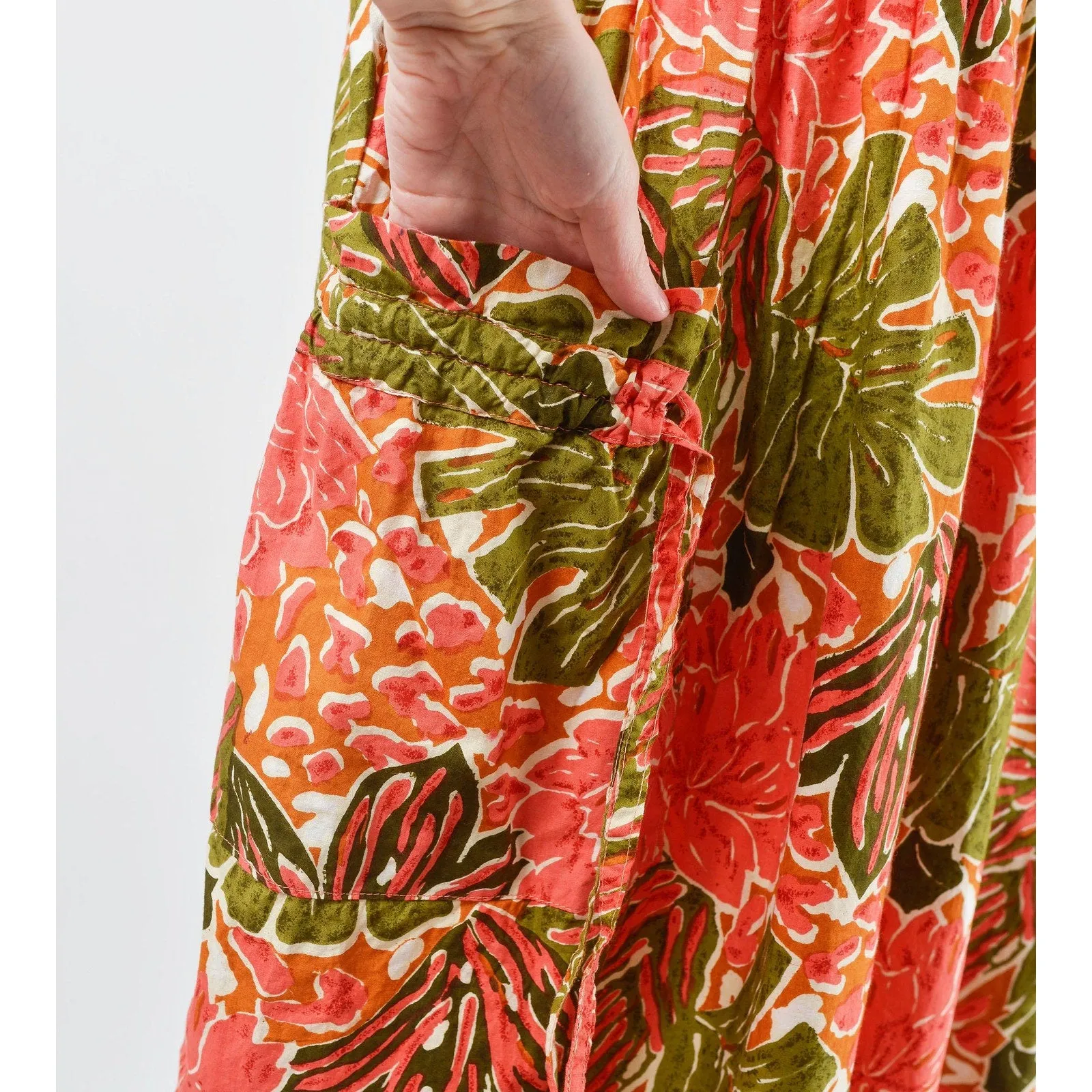 Vintage 90s Plus Size Tropical Leaf Print Drop Waist Sundress with Pockets XXL