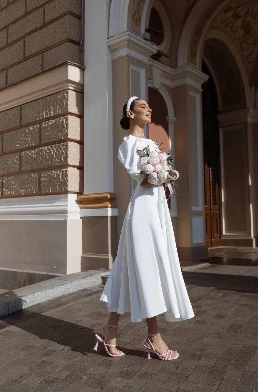 White midi dress "Open back pearl"