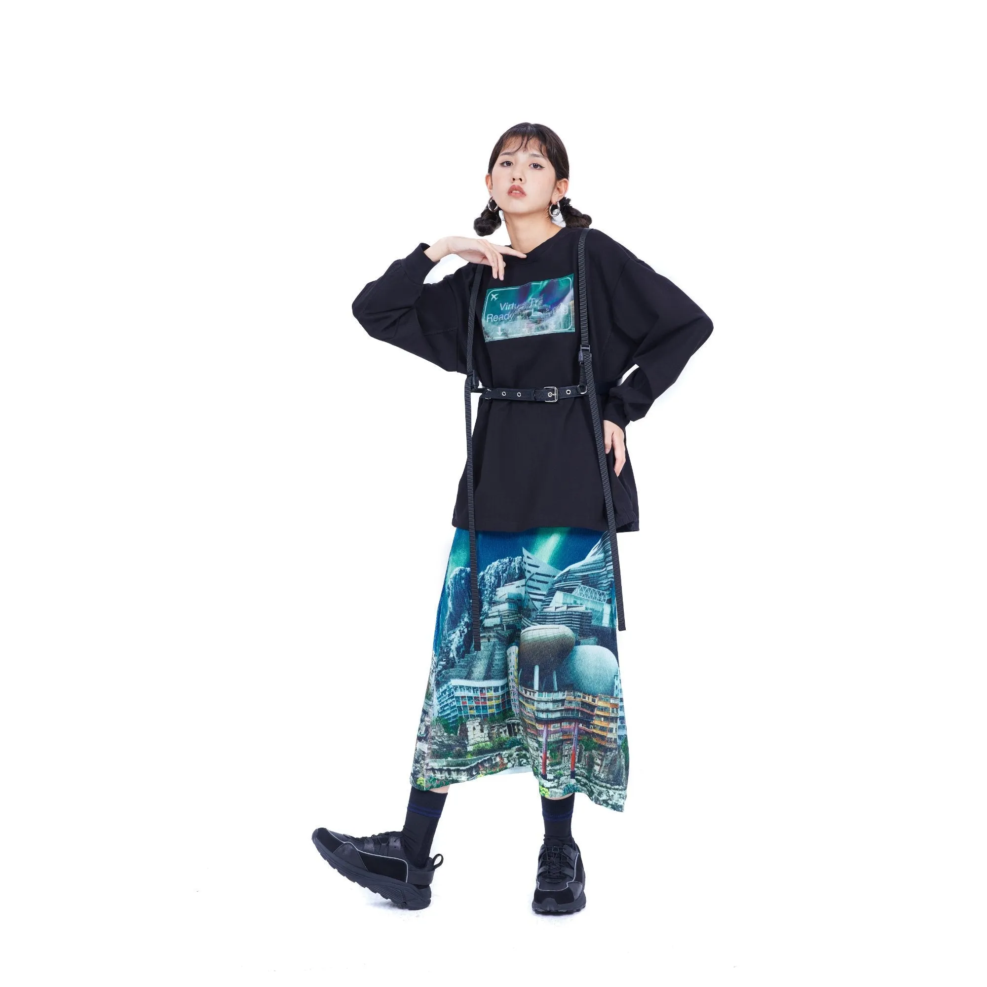 Women Surreal Collection: Overall Print Knit Skirt - Pattern